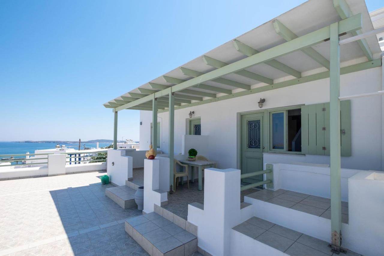 Lorenzo Studios And Suites Paros Naousa Exterior foto