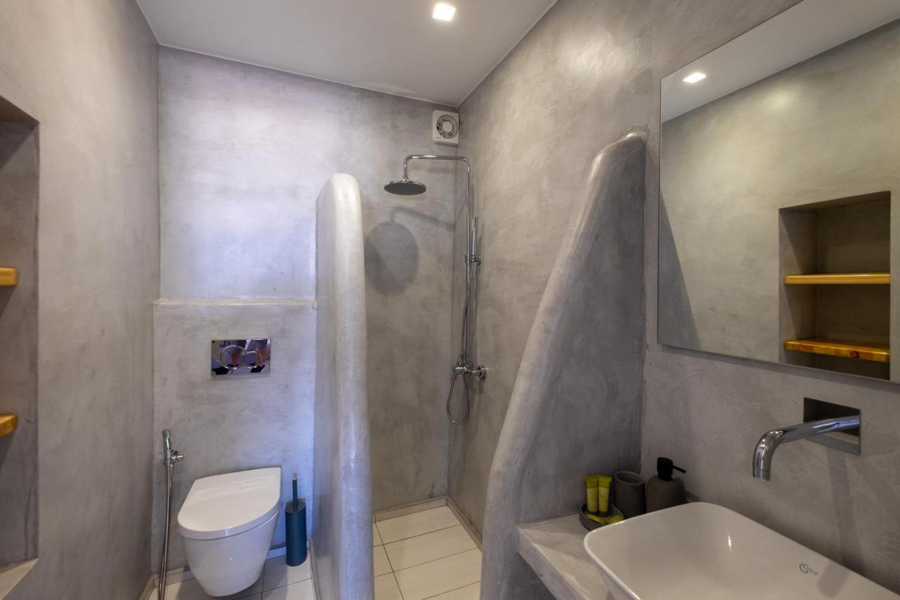 Lorenzo Studios And Suites Paros Naousa Exterior foto