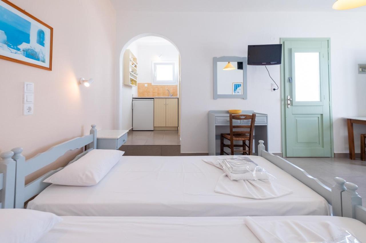 Lorenzo Studios And Suites Paros Naousa Exterior foto