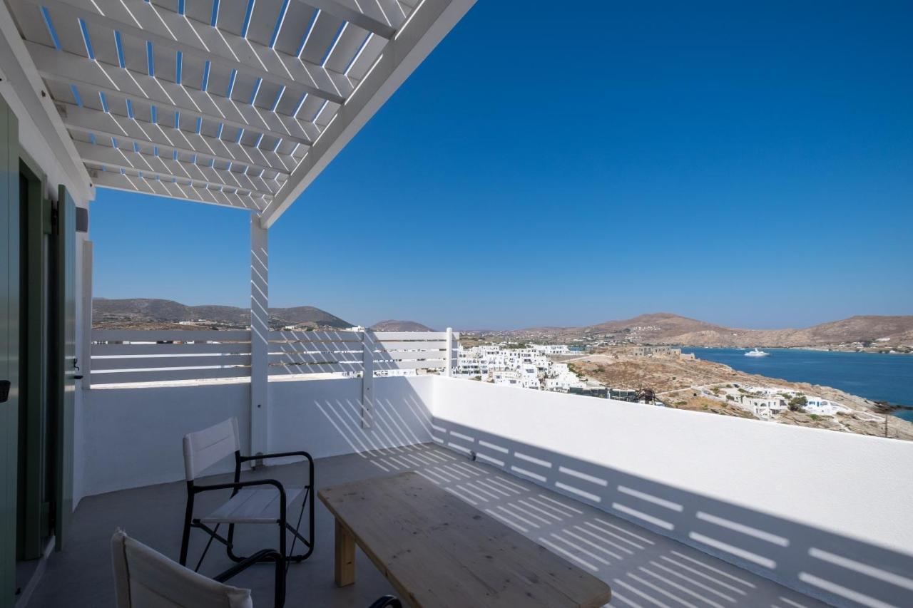 Lorenzo Studios And Suites Paros Naousa Exterior foto