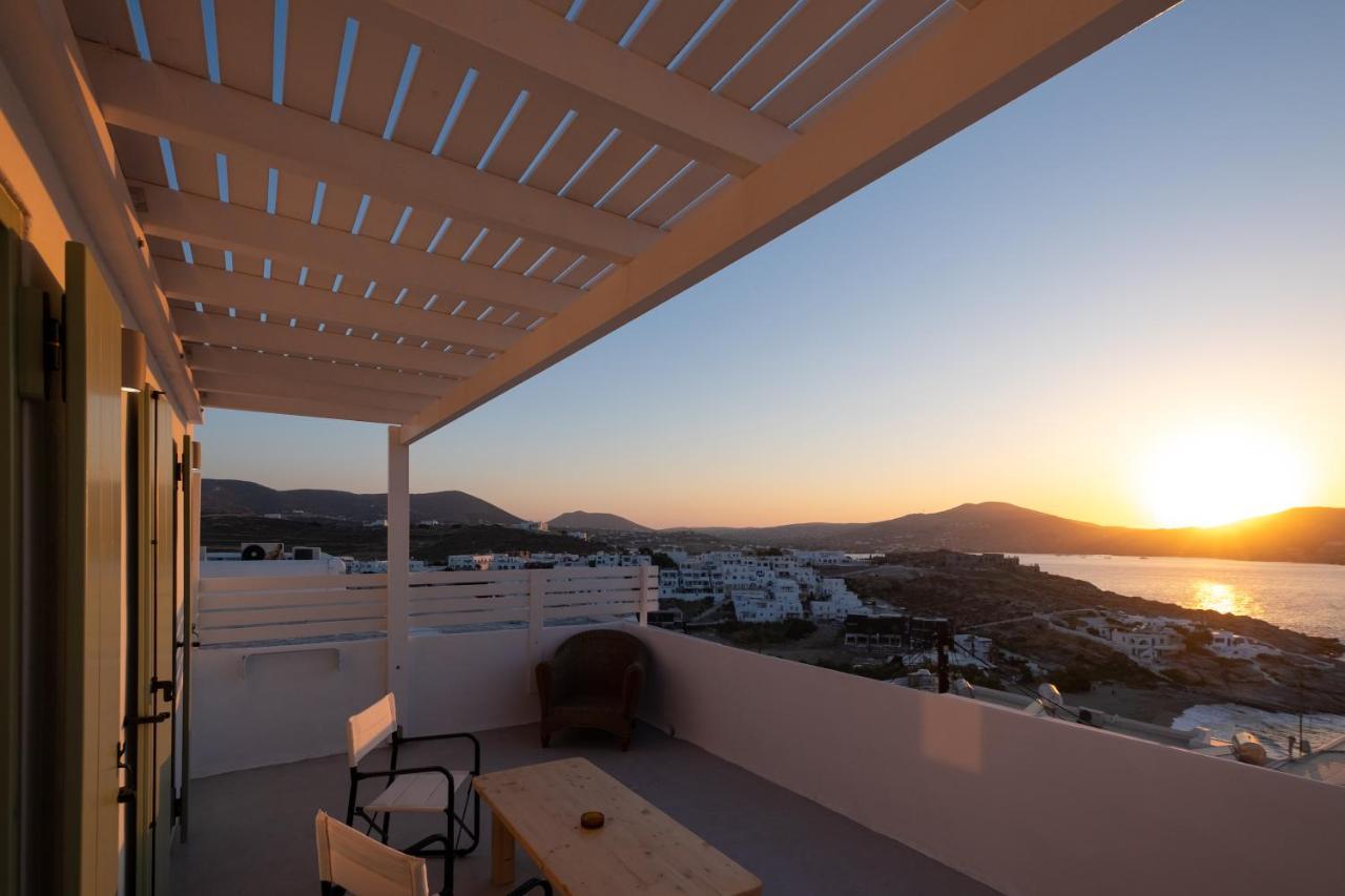 Lorenzo Studios And Suites Paros Naousa Exterior foto